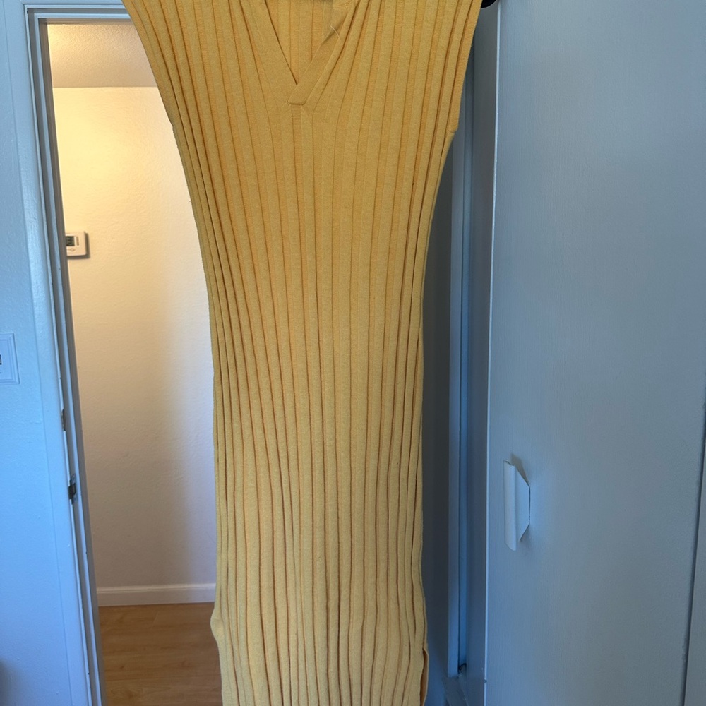 Yellow Ribbed Knit Dress Rails - Picture 2 of 4
